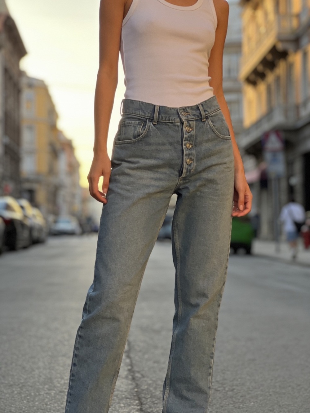 Balenciaga Archetype Pre-fall 17 Light Wash Denim Size 28